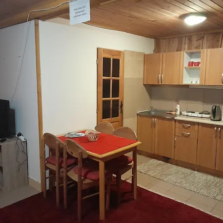 V Sedle U Falťanov Zbojská Apartamento Tisovec